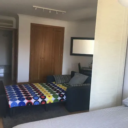 8-bit-building ליסבון